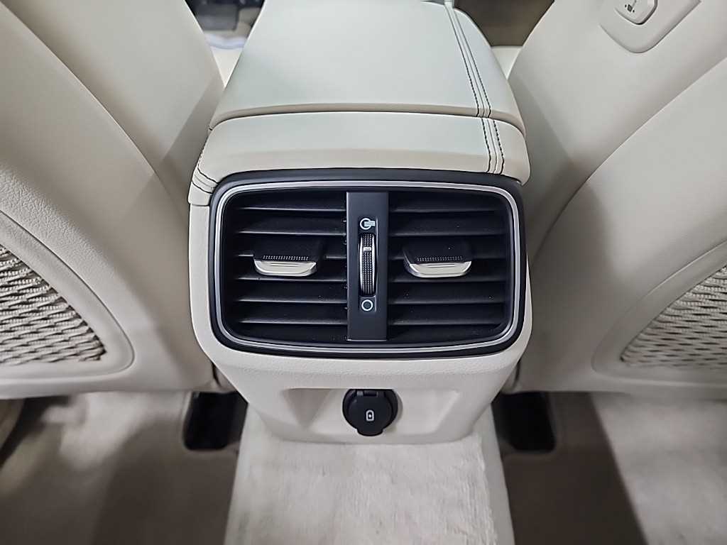 Genesis G70 2018 Blanco - Importación desde Corea - HF Imports Iquique - Foto 13