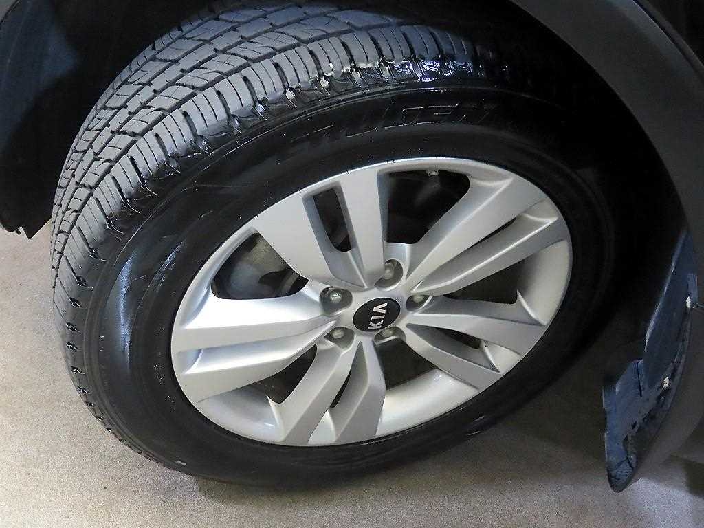 KIA Sorento 2015 Negro - Importación desde Corea - HF Imports Iquique - Foto 20