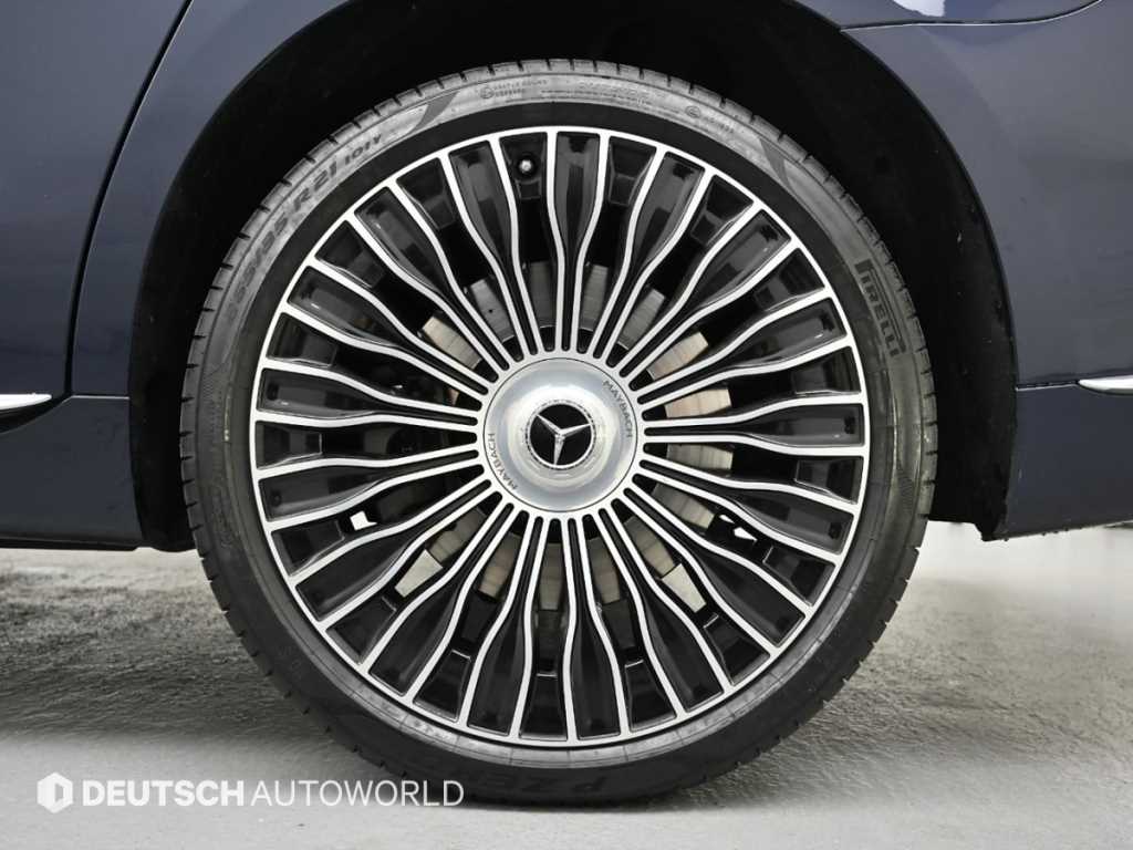 Mercedes Benz S Class - Vista 5