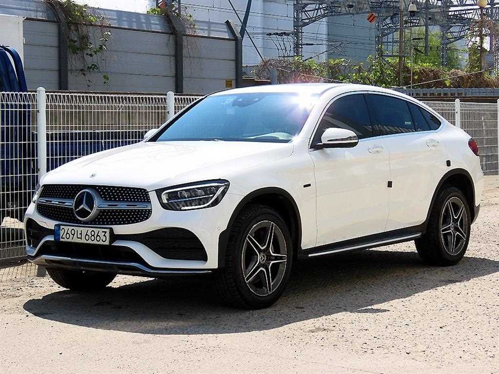 Mercedes Benz GLC Class - Vista 2