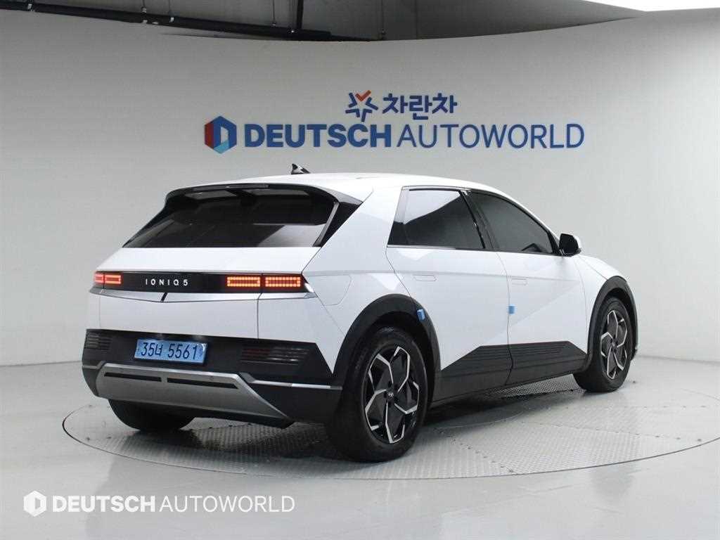 HYUNDAI Ioniq 5 - Vista 2