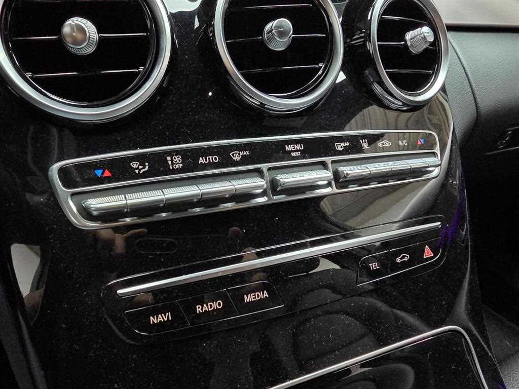 Mercedes Benz C Class 2020 Blanco - Importación desde Corea - HF Imports Iquique - Foto 13