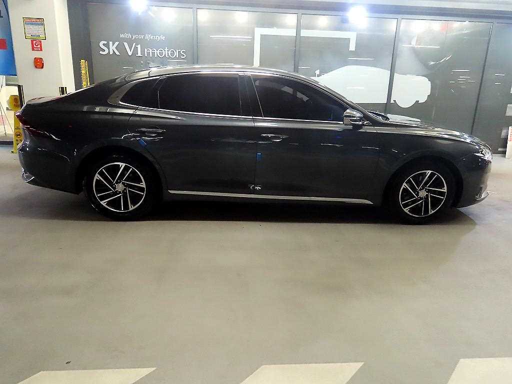 HYUNDAI Grandeur - Vista 3