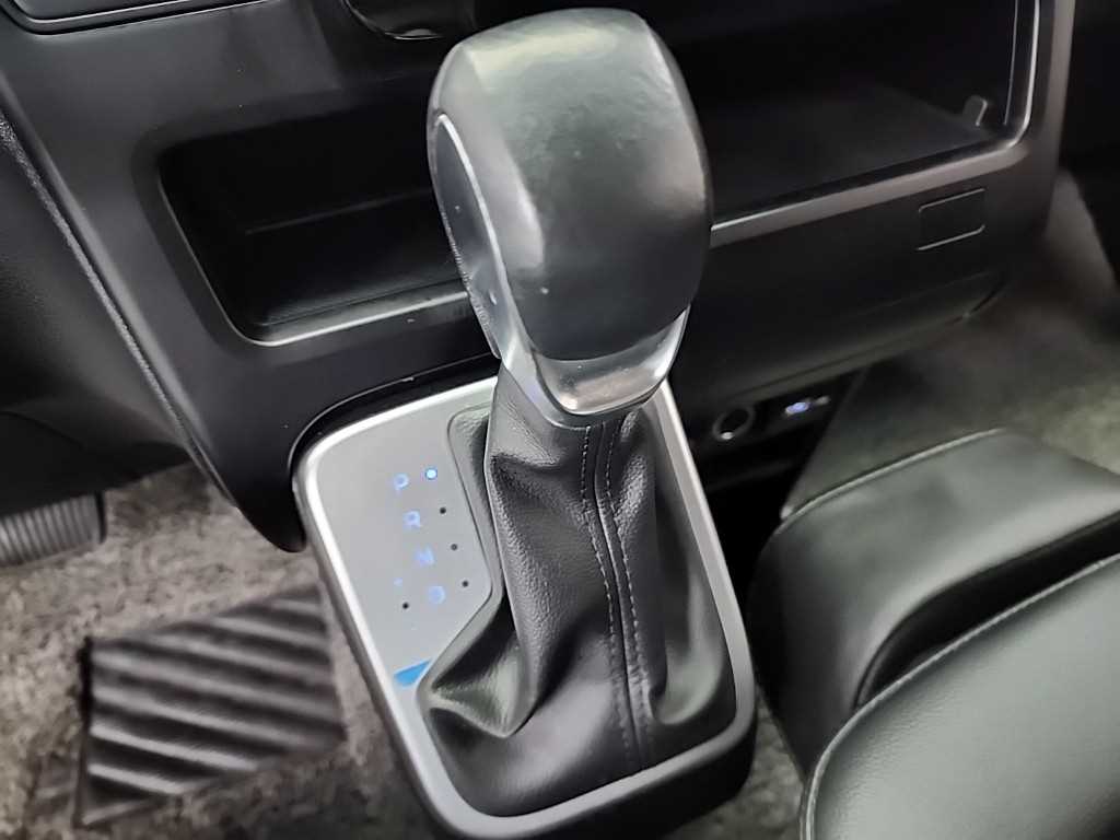 HYUNDAI Staria - Vista 8