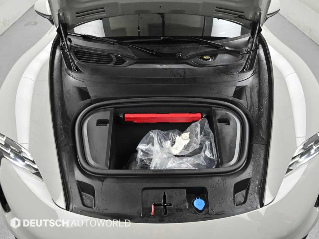 Porsche Taycan - Vista 6