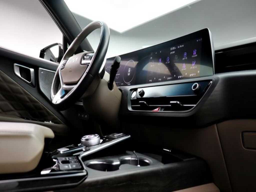 KIA K8 - Vista 5