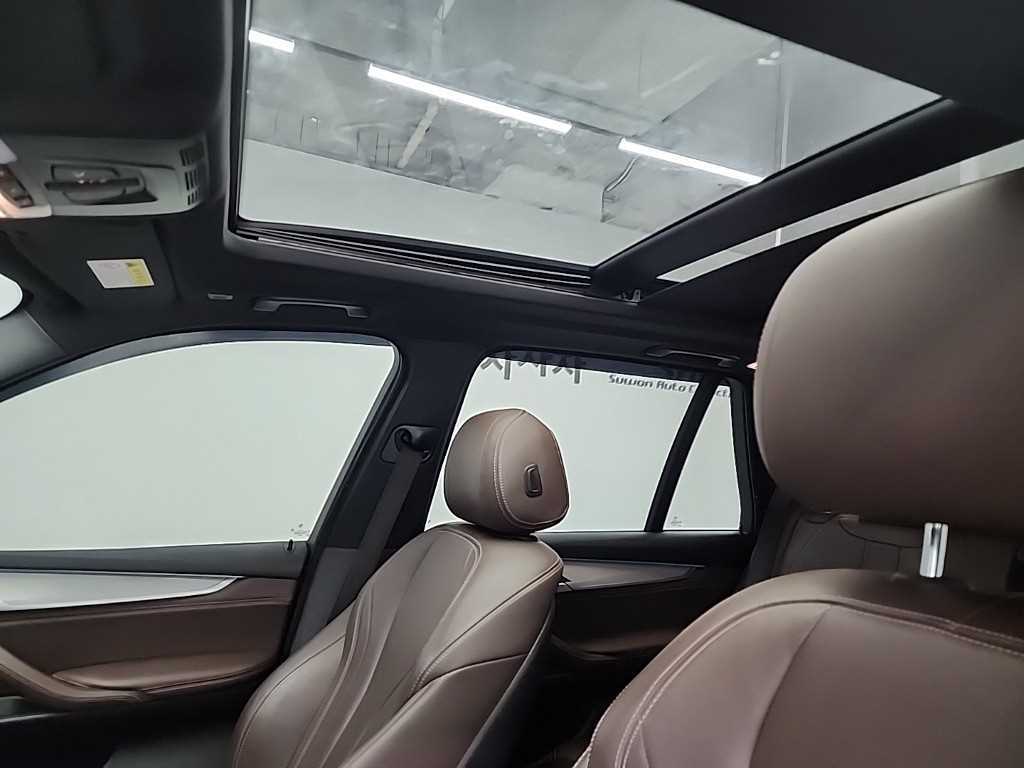 BMW X5 2018 Negro - Importación desde Corea - HF Imports Iquique - Foto 14