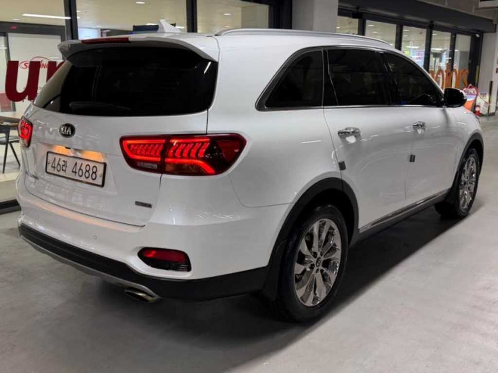 KIA Sorento - Vista 4