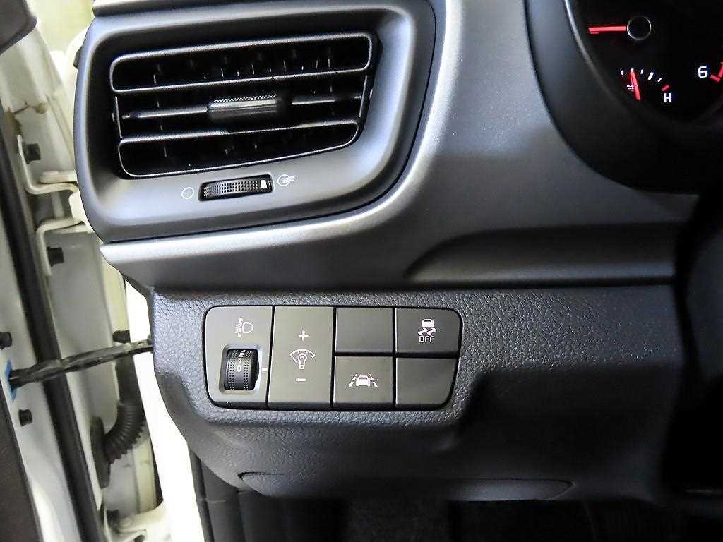 KIA Stonic 2019 Blanco - Importación desde Corea - HF Imports Iquique - Foto 17