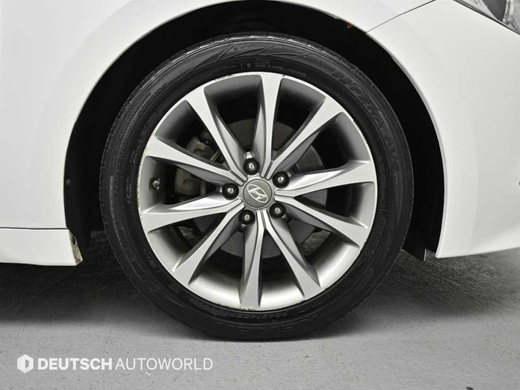 HYUNDAI Grandeur - Vista 5