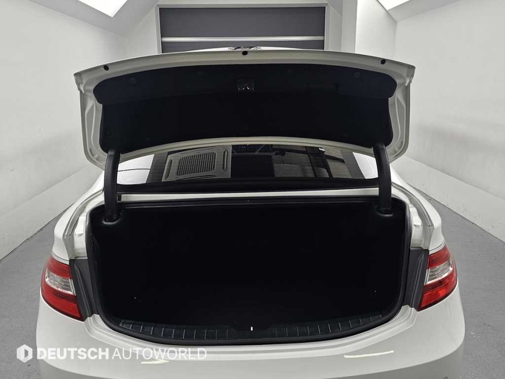 HYUNDAI Grandeur 2016 Blanco - Importación desde Corea - HF Imports Iquique - Foto 19