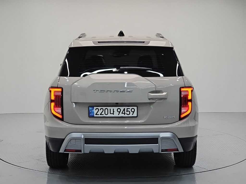 Ssangyong Torres - Vista 3