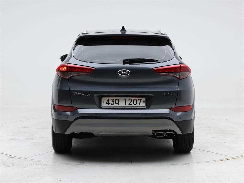 HYUNDAI Tucson - Vista 5
