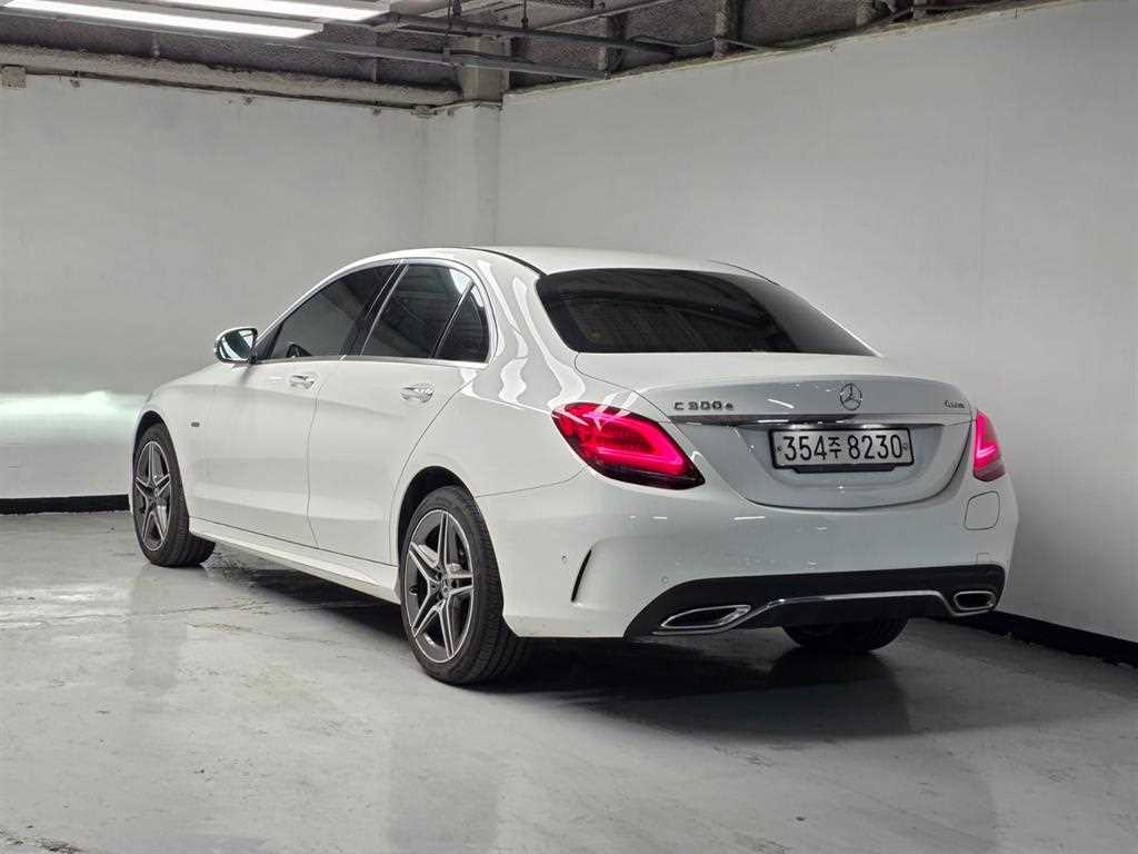 Mercedes Benz C Class - Vista 2