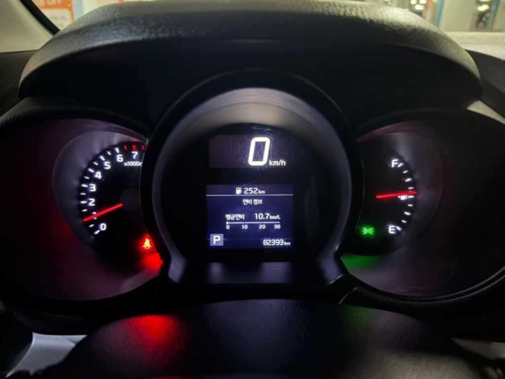 KIA Ray - Vista 9