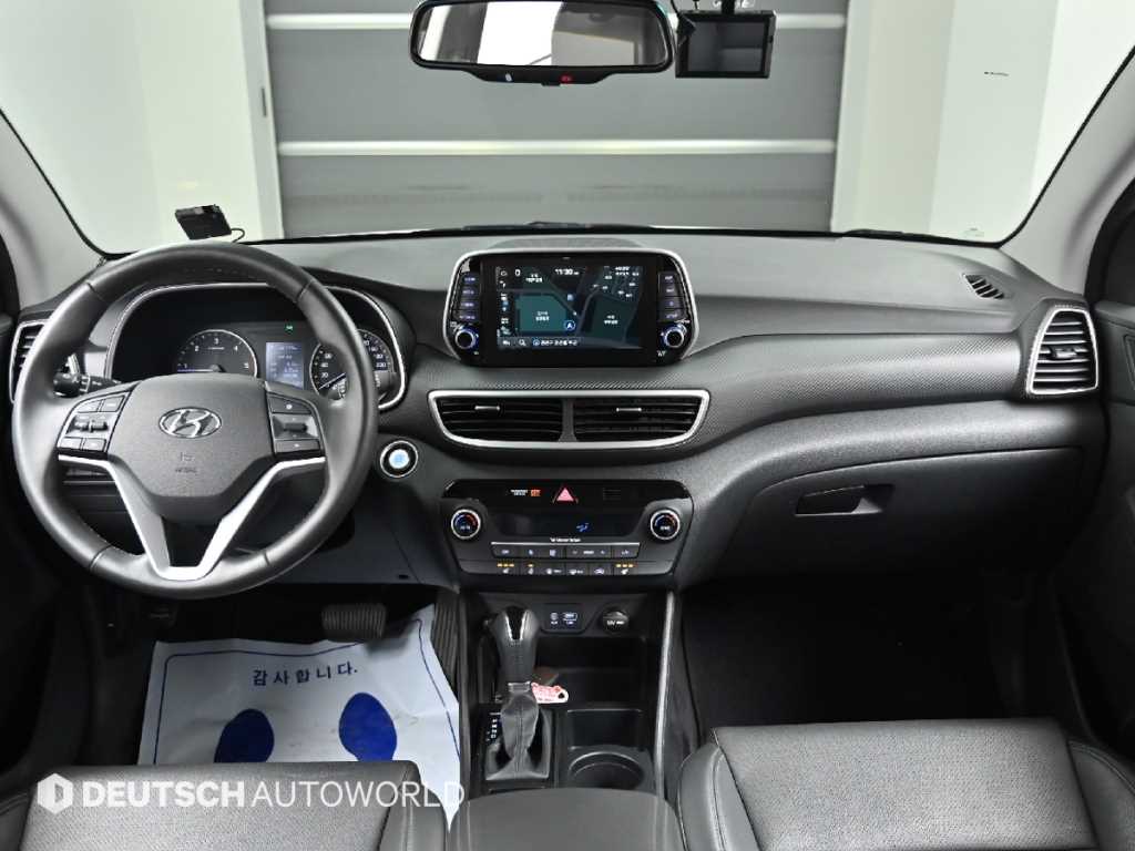 HYUNDAI Tucson - Vista 7