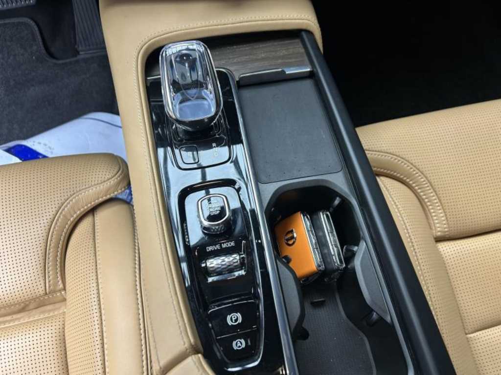 Volvo S90 - Vista 10