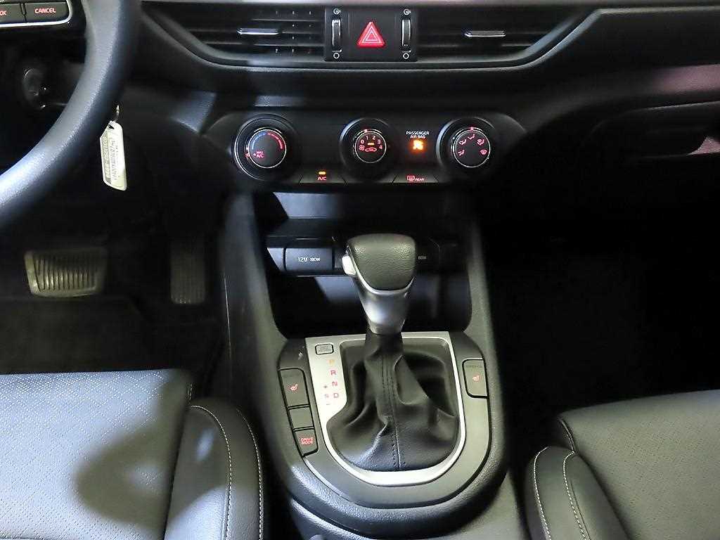 KIA K3 - Vista 12