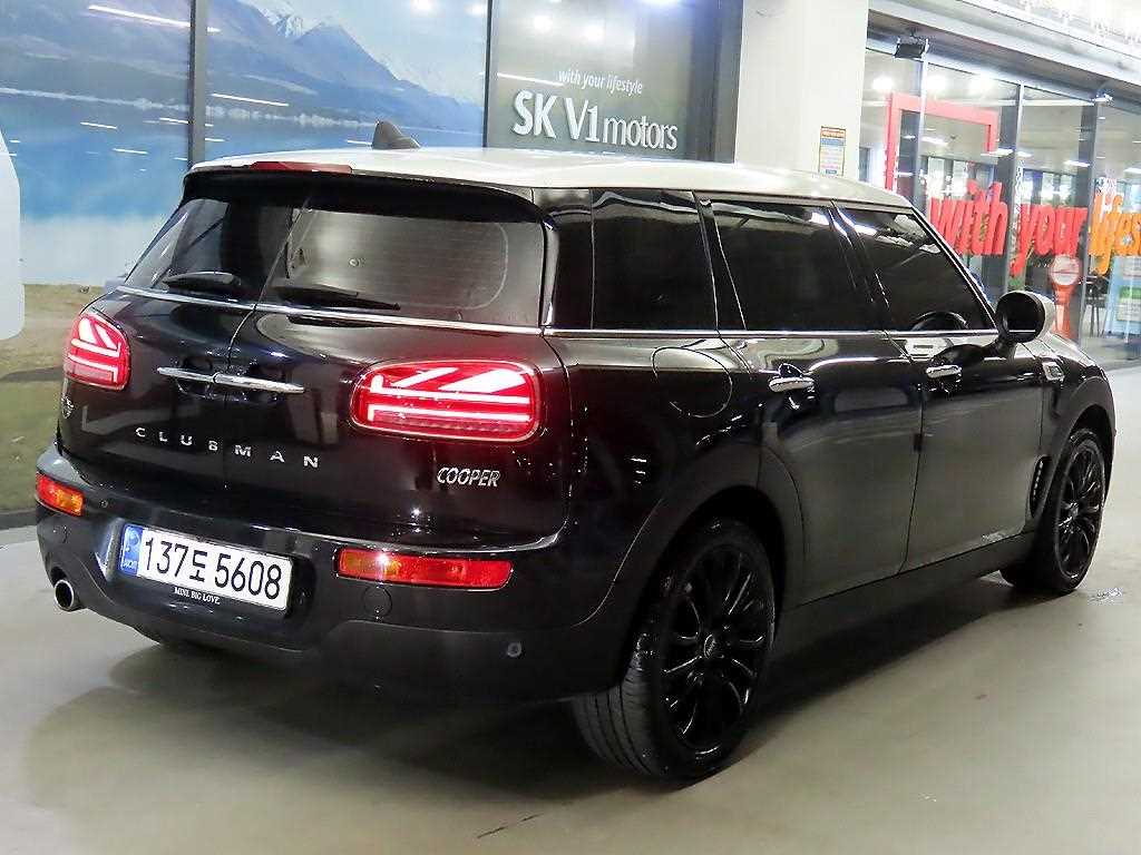 Mini Clubman - Vista 4