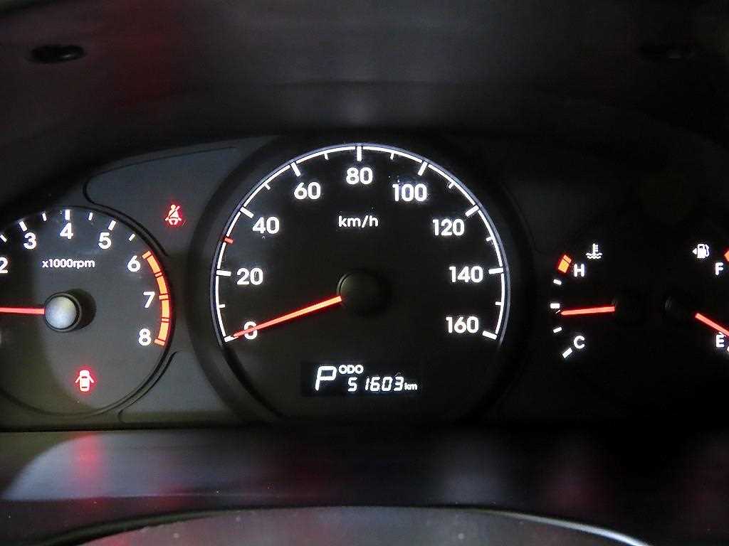 HYUNDAI Starex - Vista 9