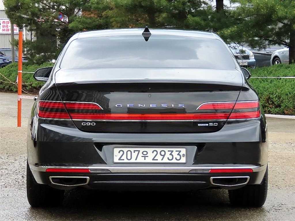 Genesis G90 - Vista 4