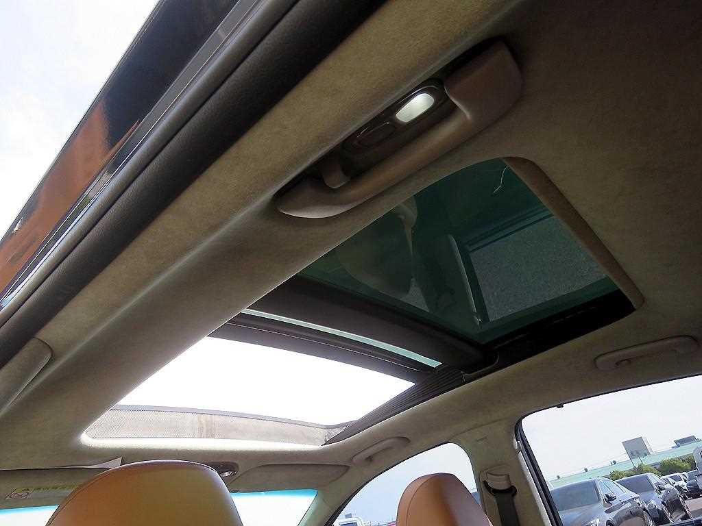 HYUNDAI Grandeur - Vista 9