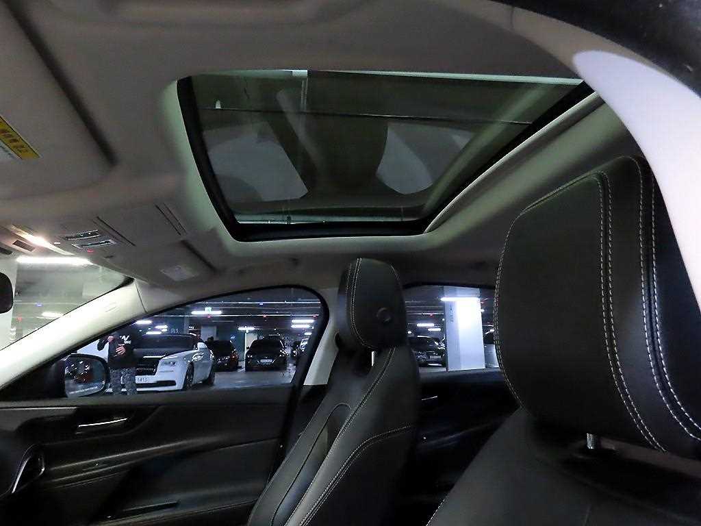 Jaguar XE 2018 Gris - Importación desde Corea - HF Imports Iquique - Foto 17