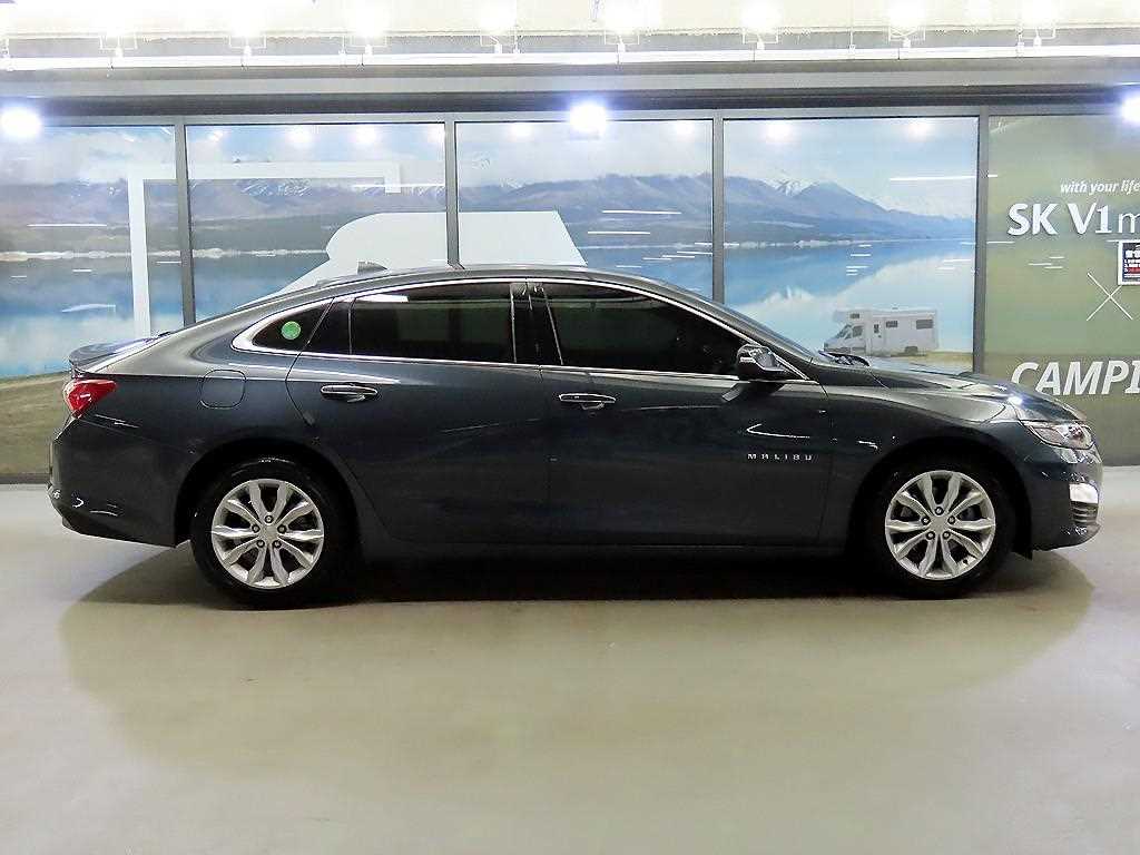 Chevrolet Malibu - Vista 3