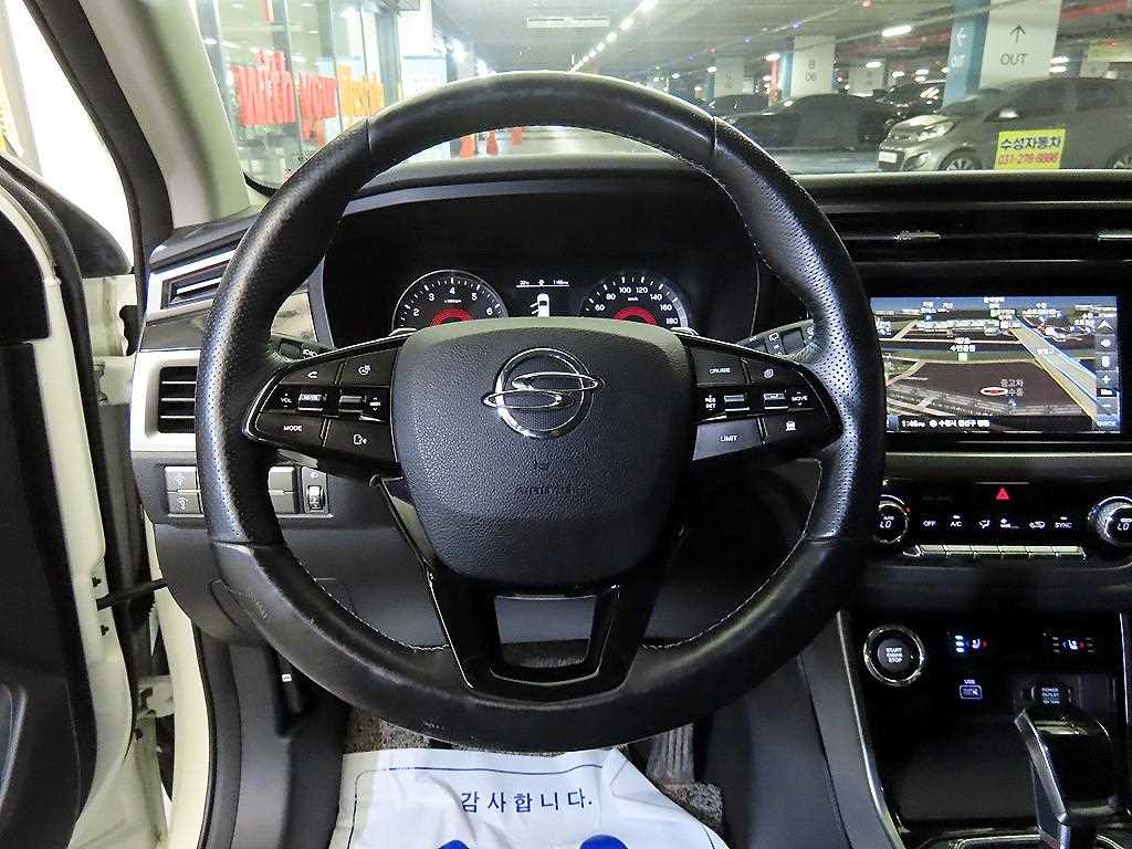 Ssangyong Korando - Vista 8
