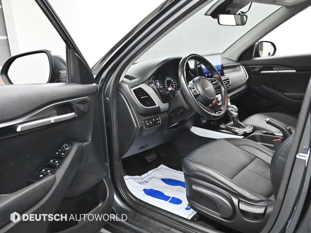 KIA Seltos - Vista 11