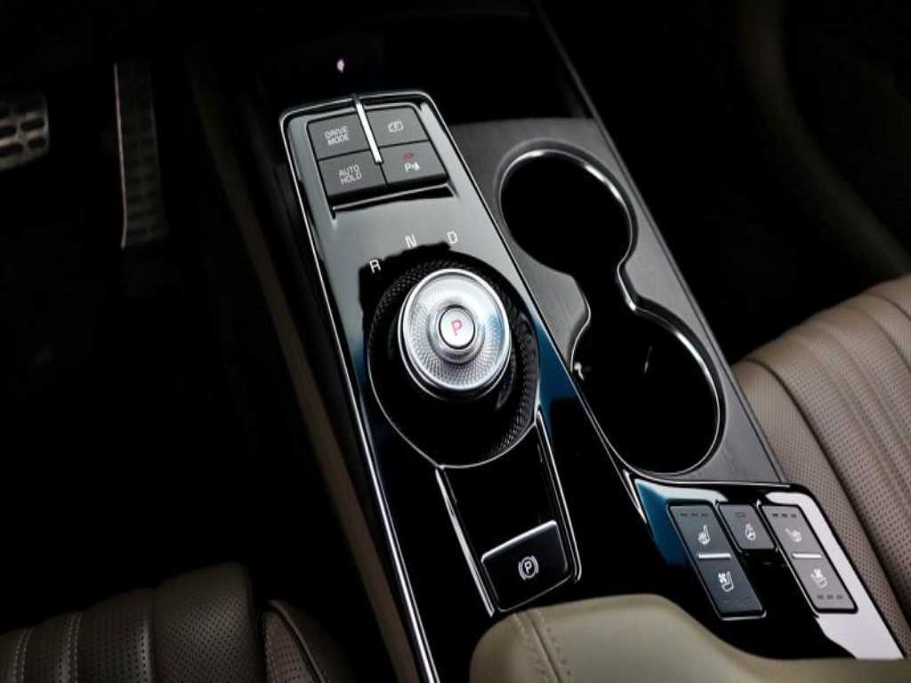 KIA K8 - Vista 9