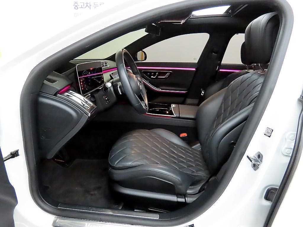 Mercedes Benz S Class - Vista 5