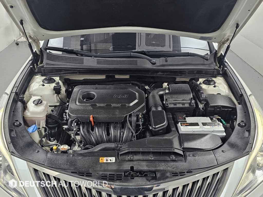 HYUNDAI Grandeur - Vista 6