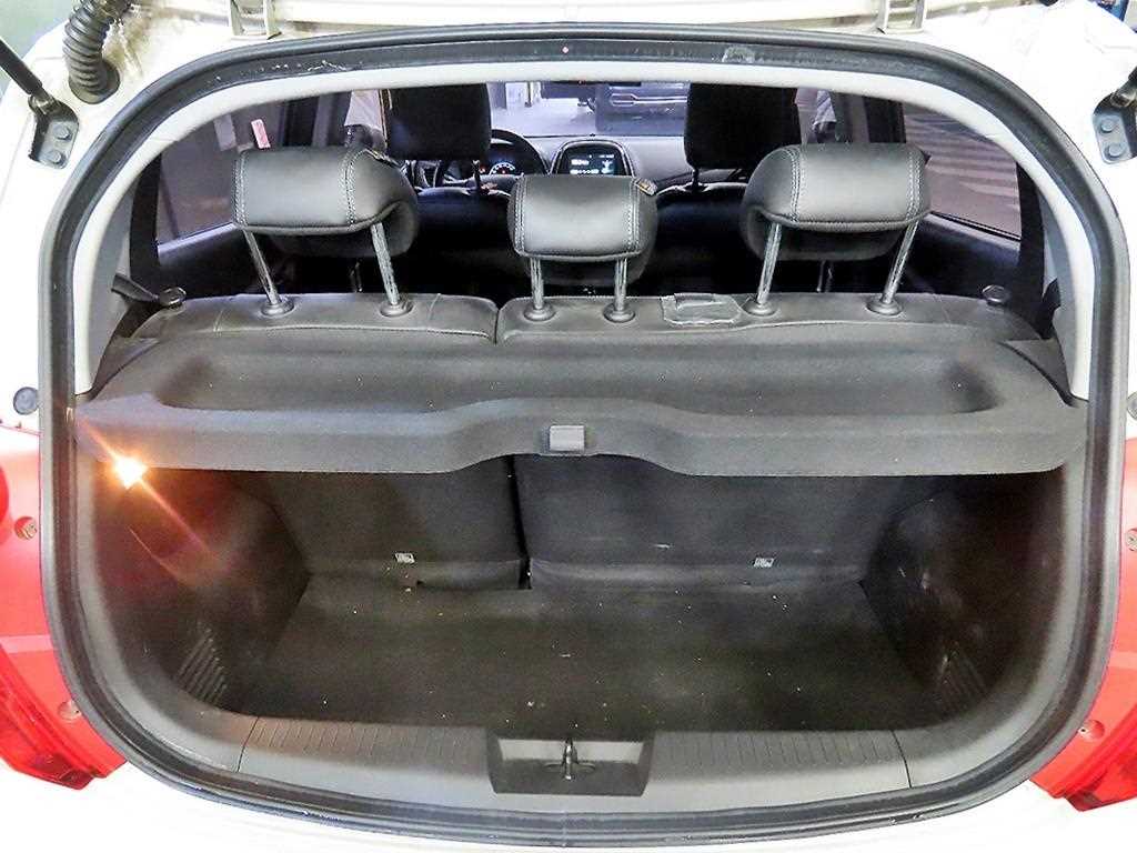 Chevrolet Spark 2016 the color of pearl - Importación desde Corea - HF Imports Iquique - Foto 17