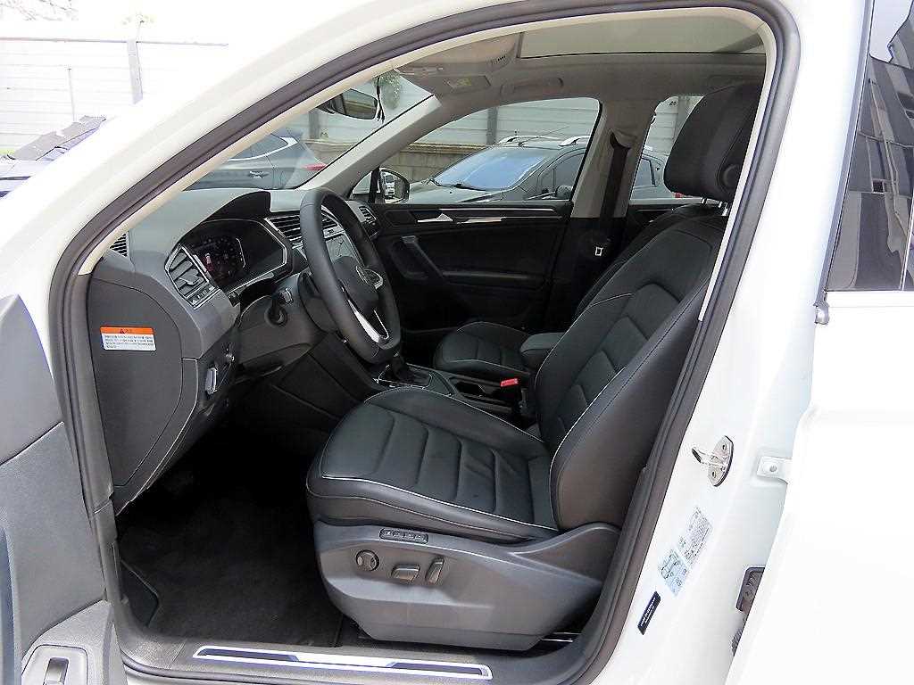 Volkswagen Tiguan - Vista 5