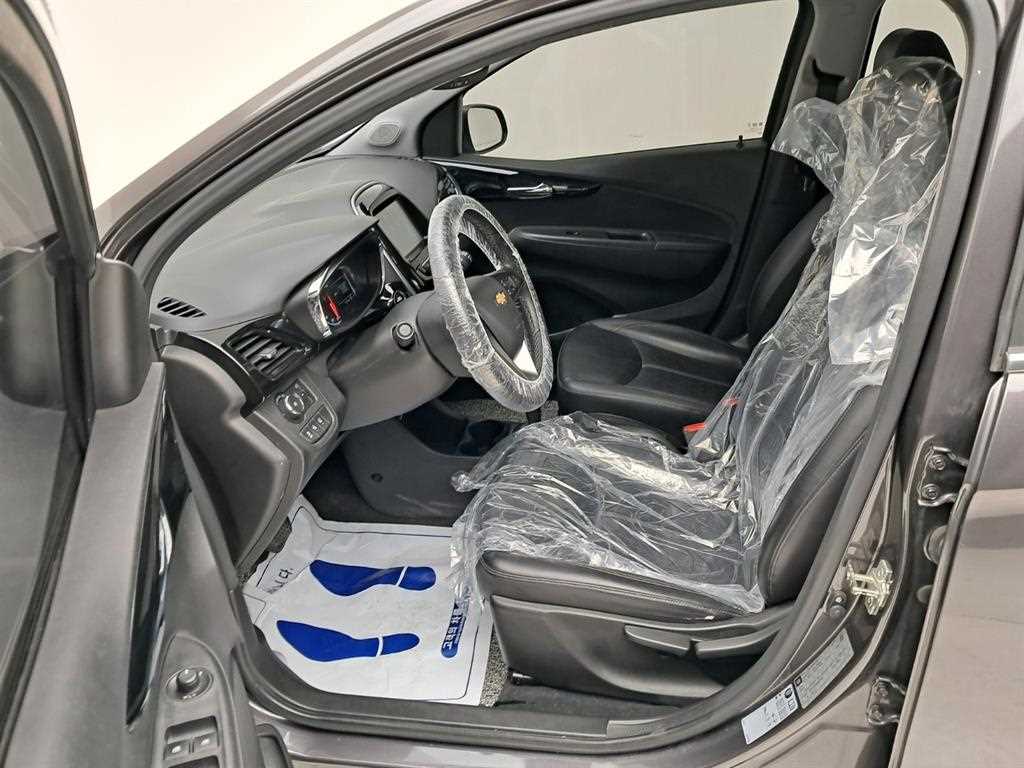 Chevrolet Spark - Vista 11