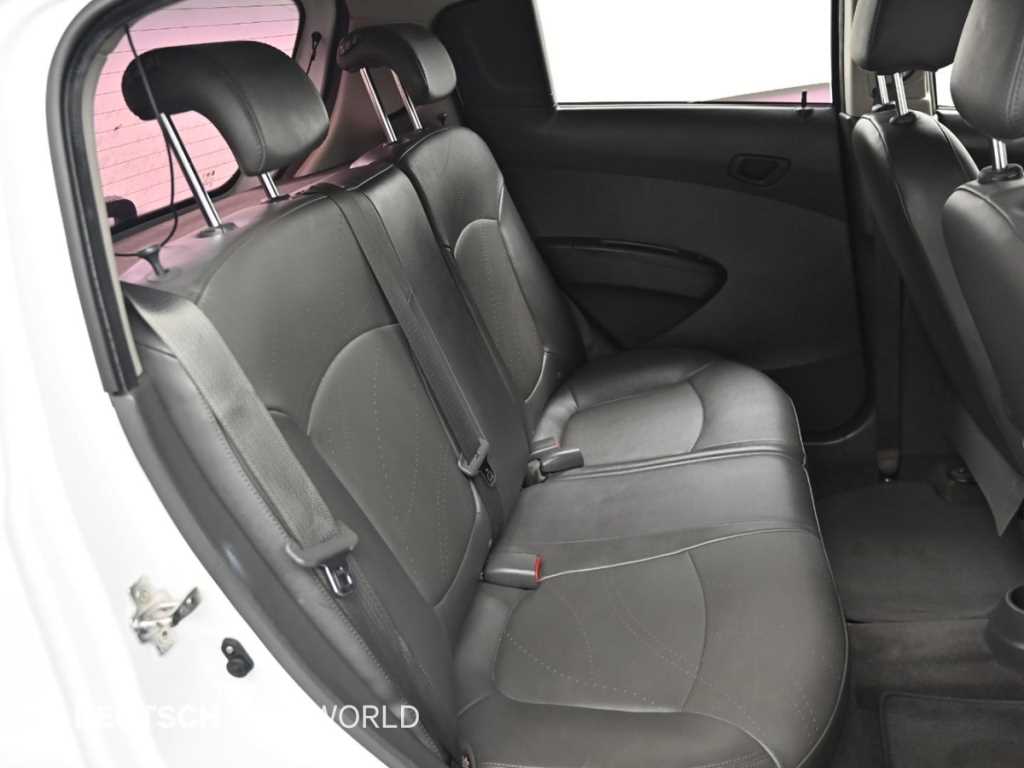 Chevrolet Spark - Vista 12