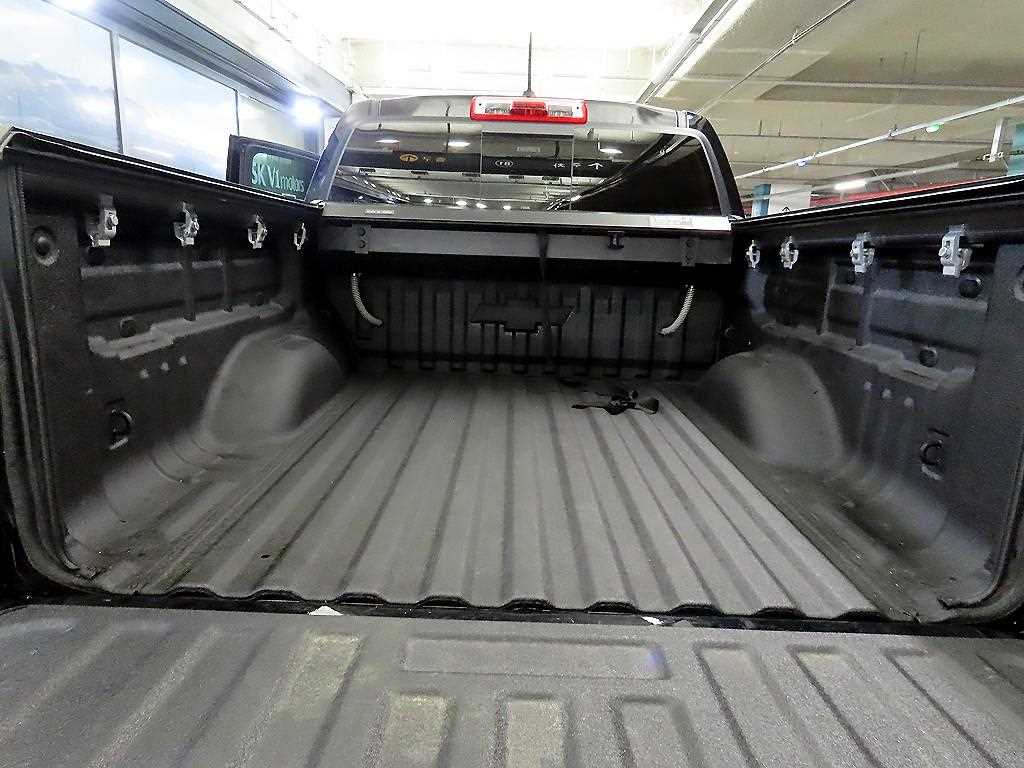 Chevrolet ?Colorado 2022 Negro - Importación desde Corea - HF Imports Iquique - Foto 18