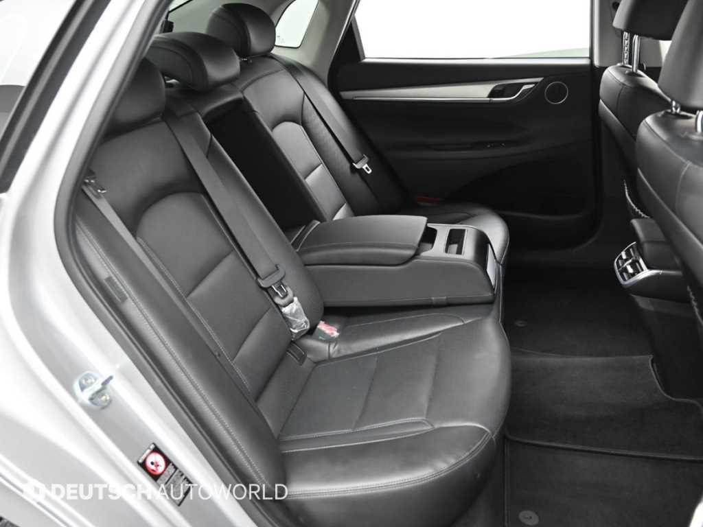HYUNDAI Grandeur - Vista 12