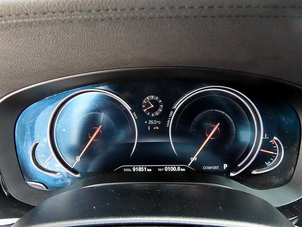 BMW 5 Series - Vista 9