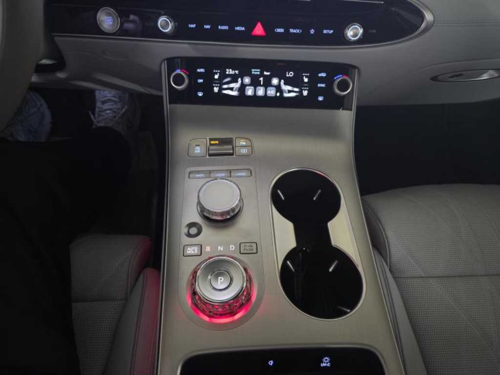 Genesis GV70 2025 - Importación desde Corea - HF Imports Iquique - Foto 17