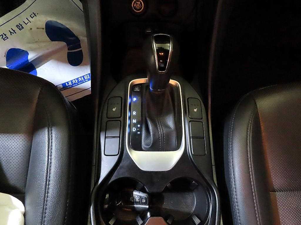 HYUNDAI Santa Fe - Vista 12