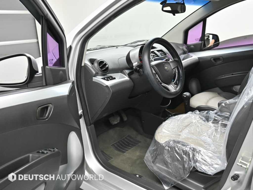 Chevrolet Spark - Vista 11