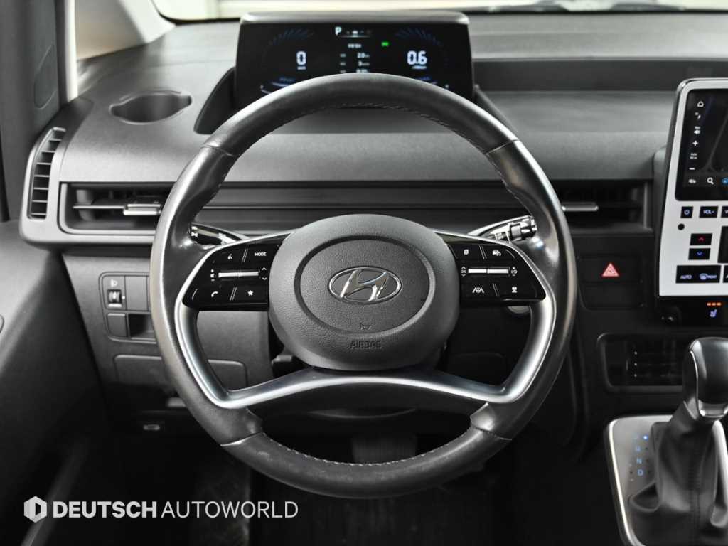 HYUNDAI Staria 2022 Amarillo - Importación desde Corea - HF Imports Iquique - Foto 13