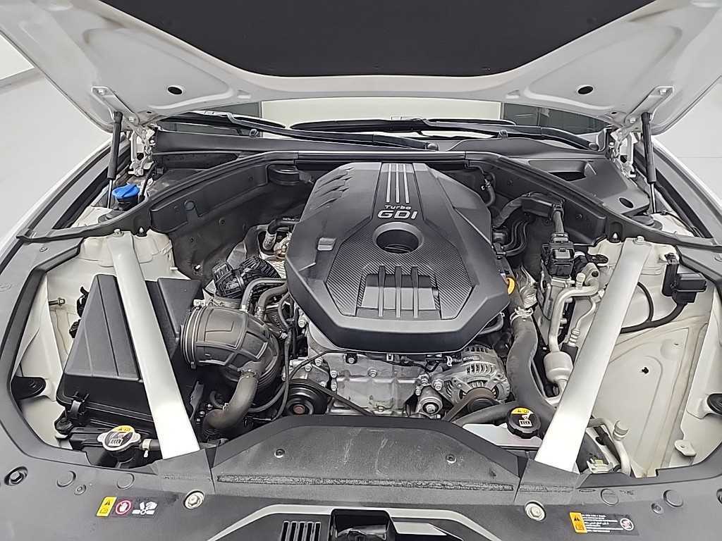 Genesis G70 - Vista 5