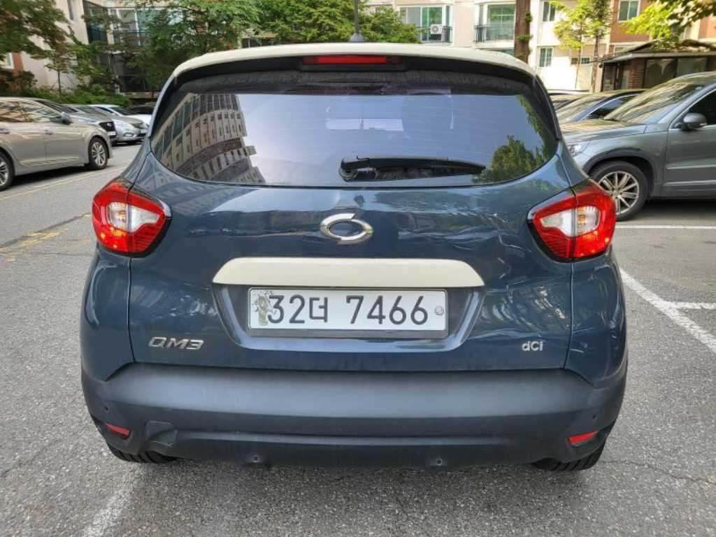 SAMSUNG QM3 - Vista 2