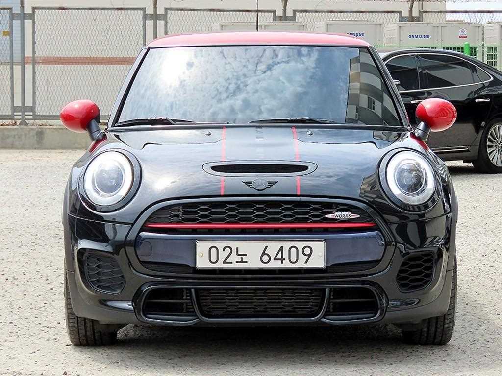 Mini Cooper 2018 Negro - Importación desde Corea - HF Imports Iquique - Foto 1