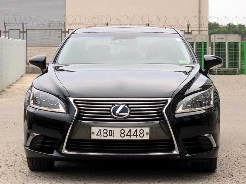 Lexus LS 2013 Negro - Importación desde Corea - HF Imports Iquique - Foto 1