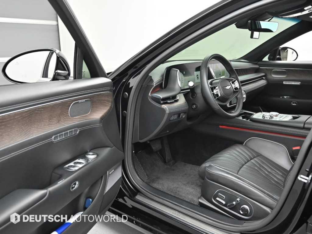 Genesis G90 - Vista 11