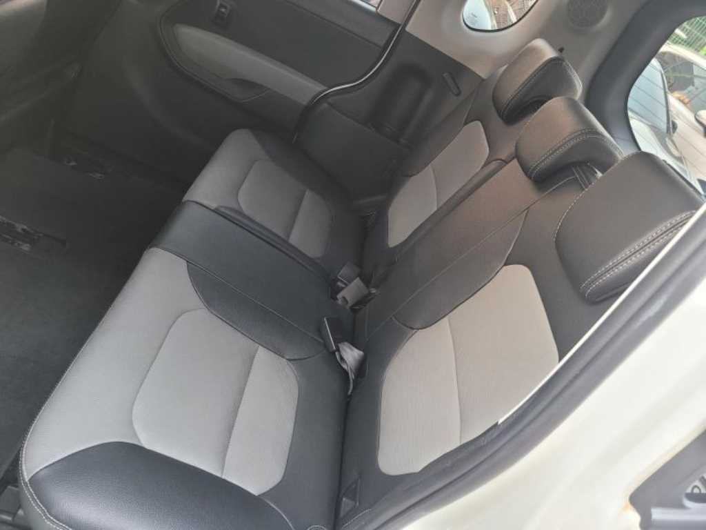 KIA Ray - Vista 11